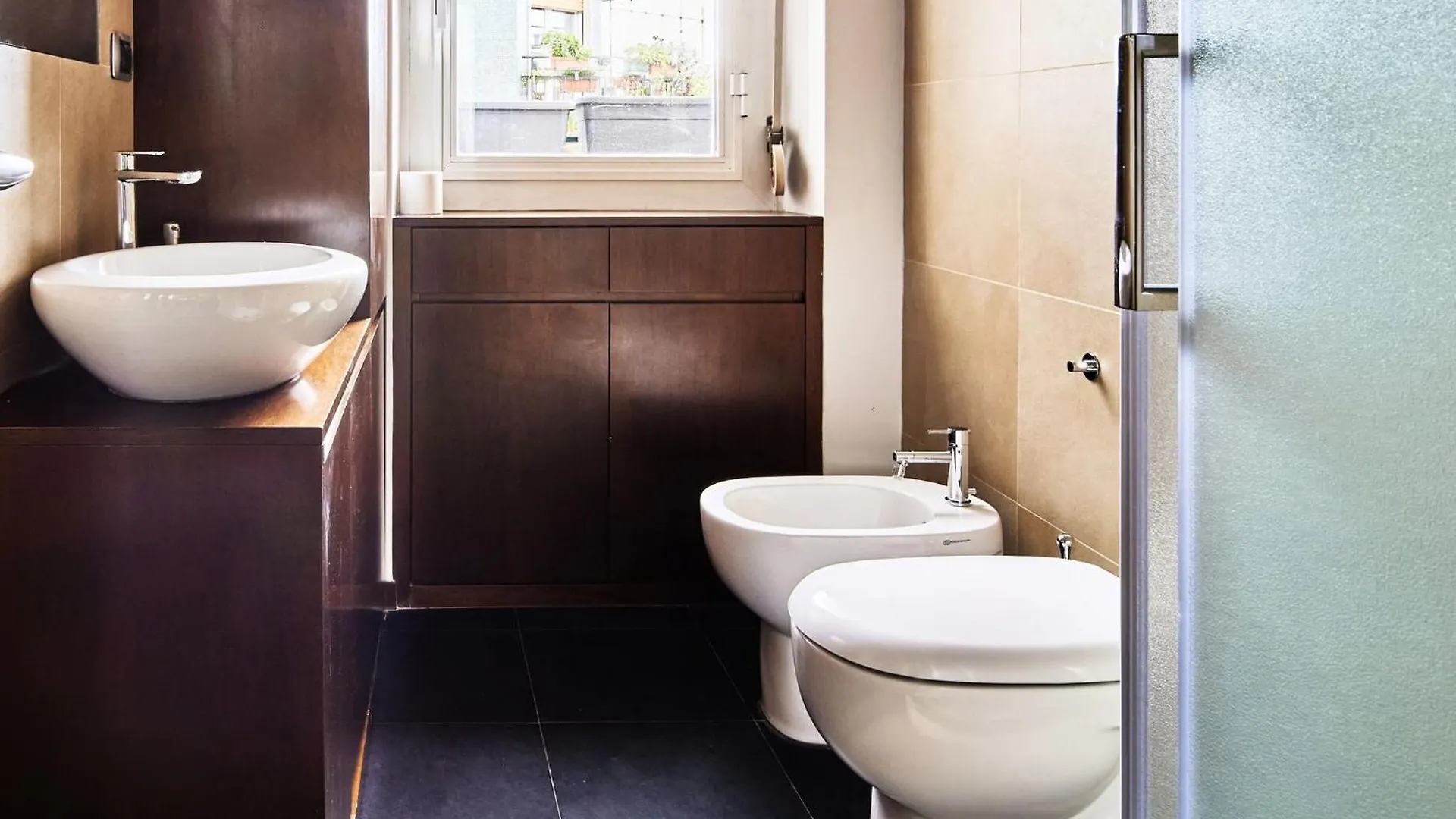 Sant'Ambrogio Charme Apartment Milan Italy