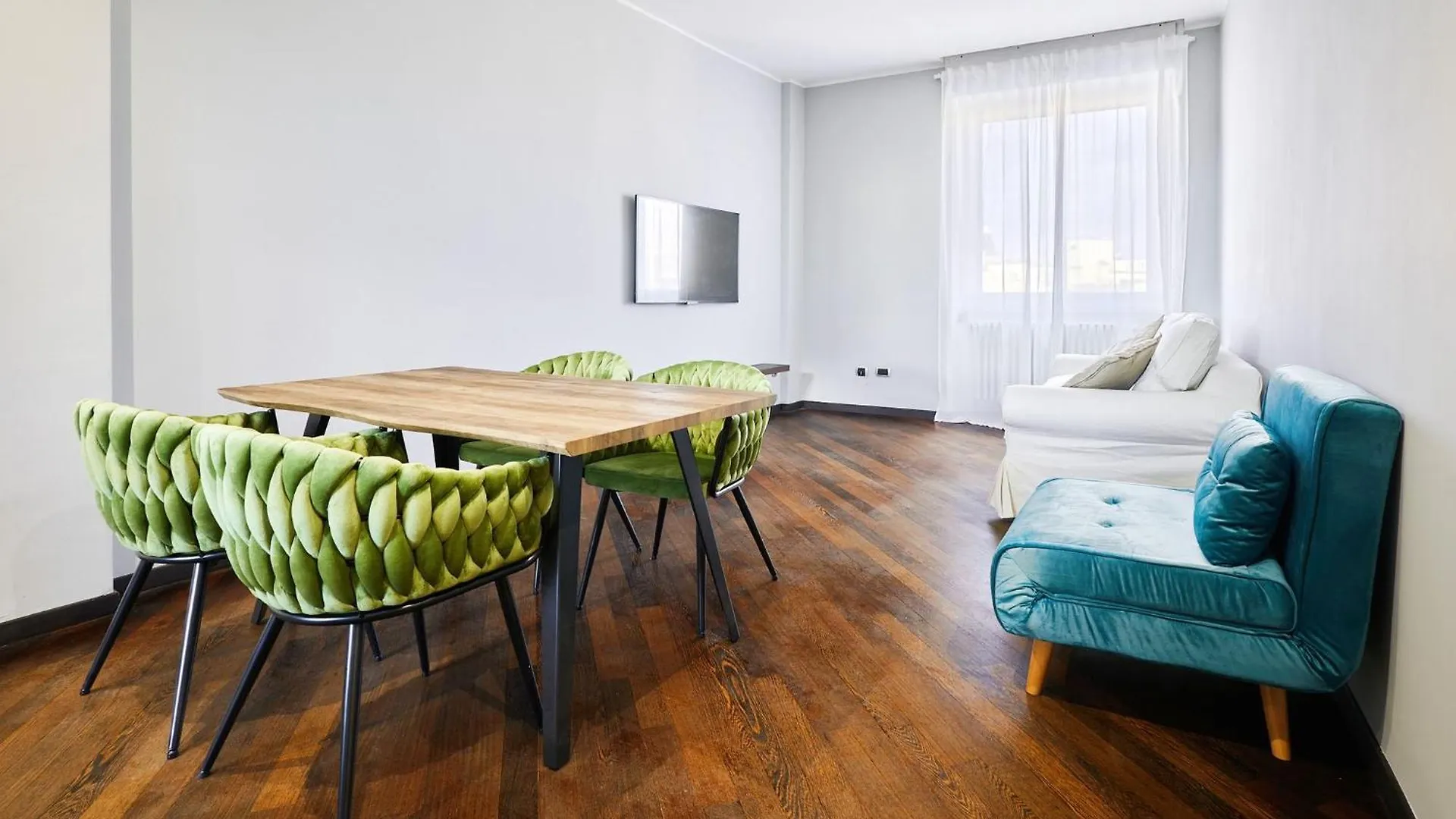 Sant'Ambrogio Charme Apartment Milan 0*,  Italy